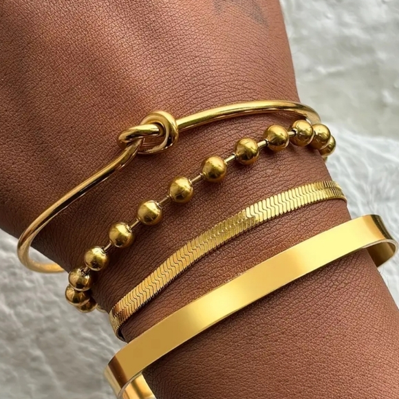 Jewelry - Stainless Bracelet Set